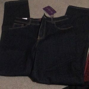 NWT Gloria Vanderbilt jeans